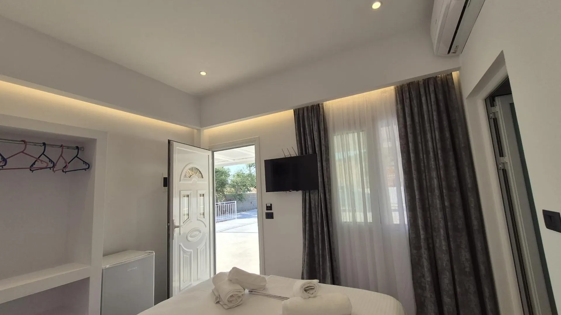 شقة Cozy White House - Near Beach كساميل